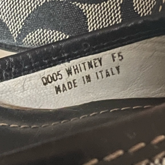 Coach black monogram pointy toe heels Size 9 - Picture 3 of 7